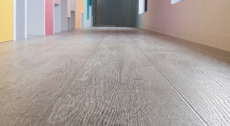 Линолеум бытовой "IVC" Woodlike Cousteau W06 (3м) — купить в Кирове